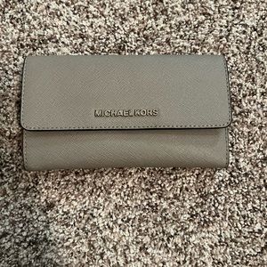 Michael Kors light gray wallet